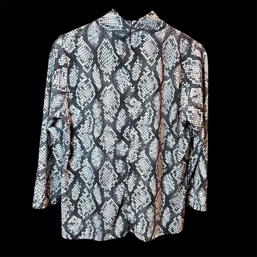Michael Kors Snakeskin Print Blouse Top Size L‎